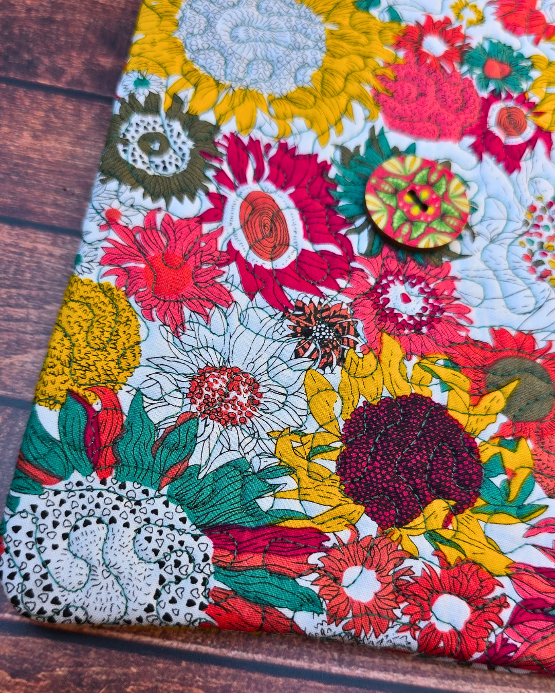 Bright Floral | Kindle Kozie
