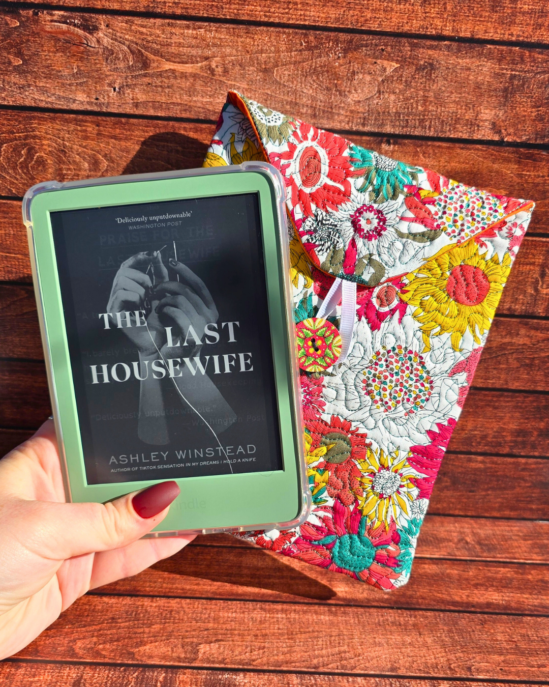 Bright Floral | Kindle Kozie