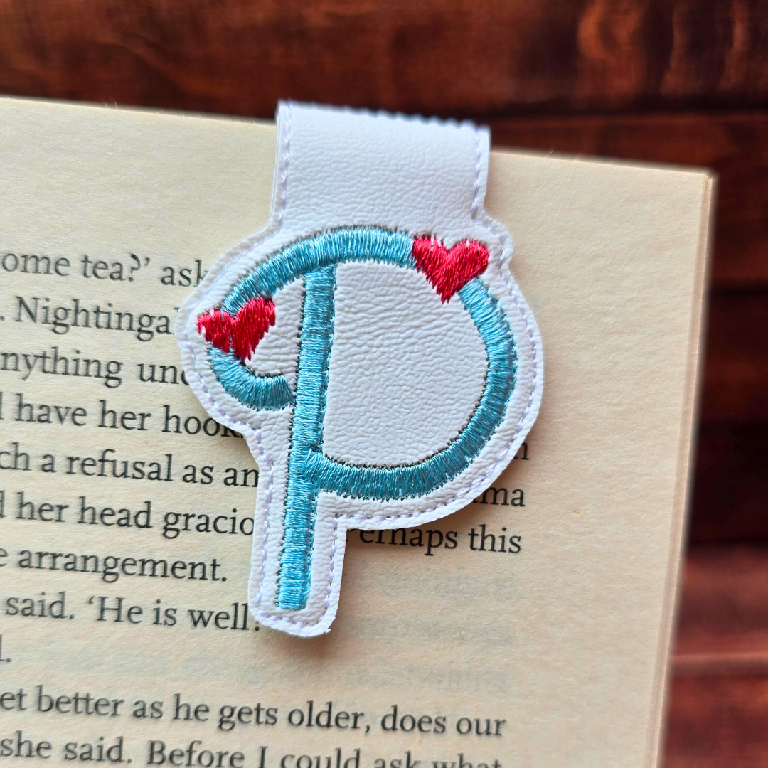 Personalised Romantic Initial | Magnetic Bookmark