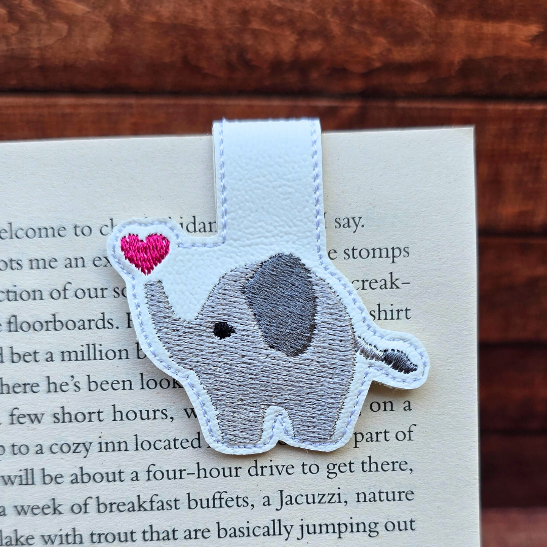 Love Elephant | Magnetic Bookmark