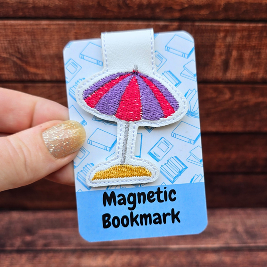 Beach Umbrella | Magnetic Bookmark