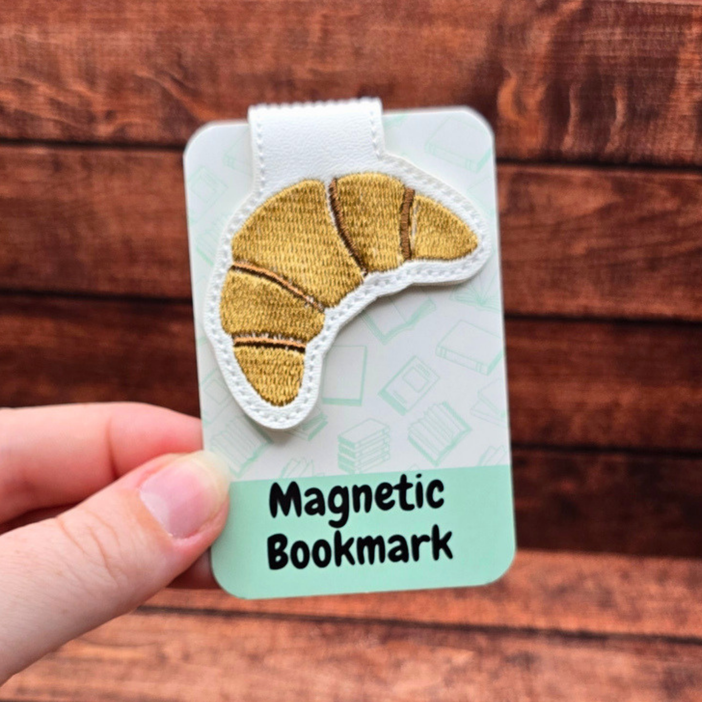Croissant | Magnetic Bookmark