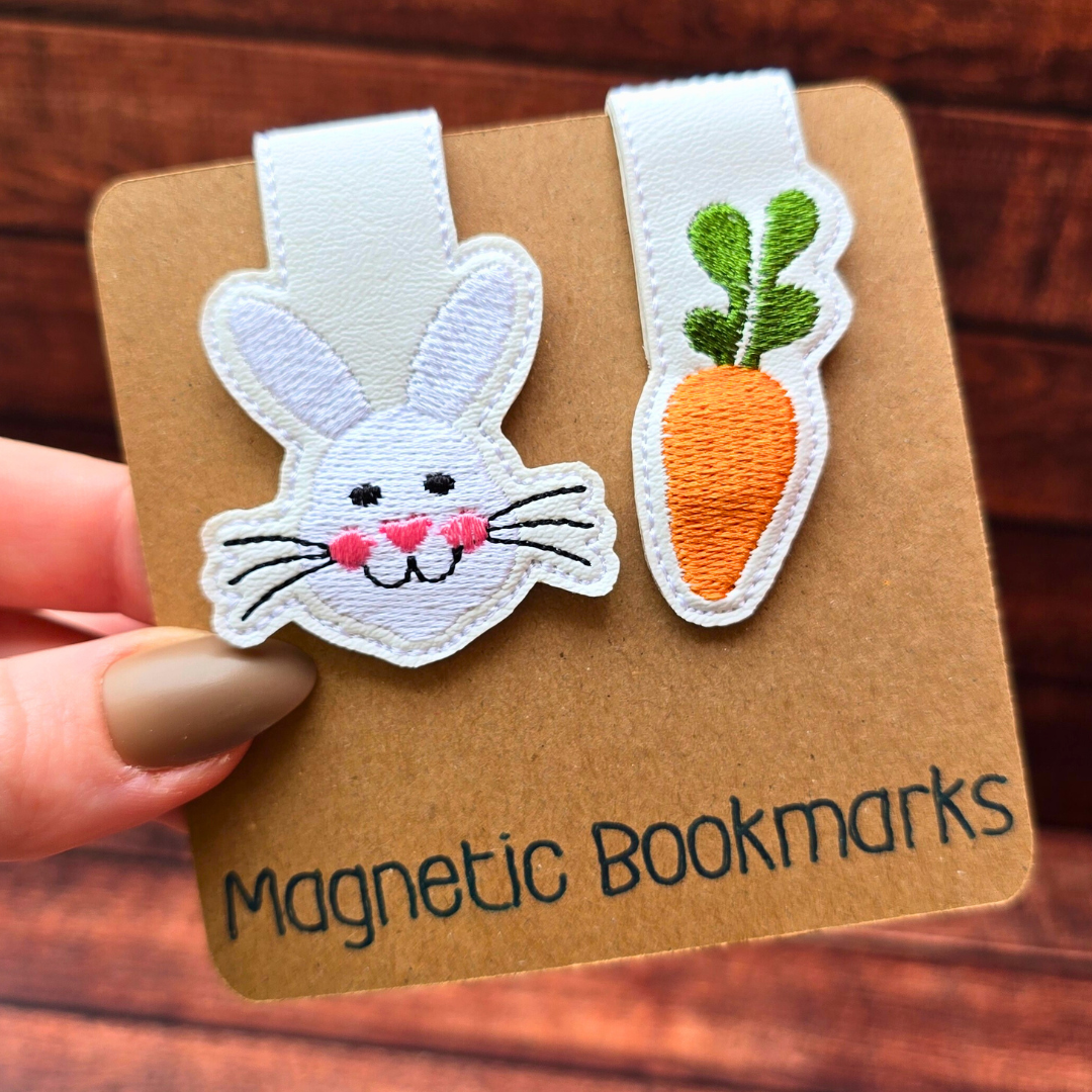 Bunny and Carrot | Magnetic Bookmark Set