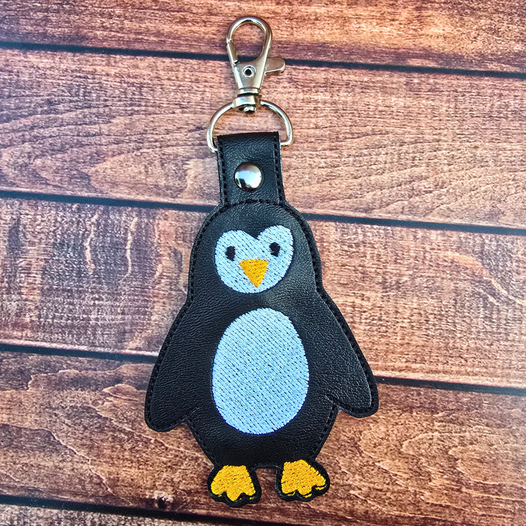 Penguin | Embroidered Keychain