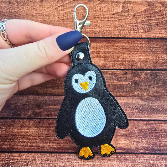 Penguin | Embroidered Keychain