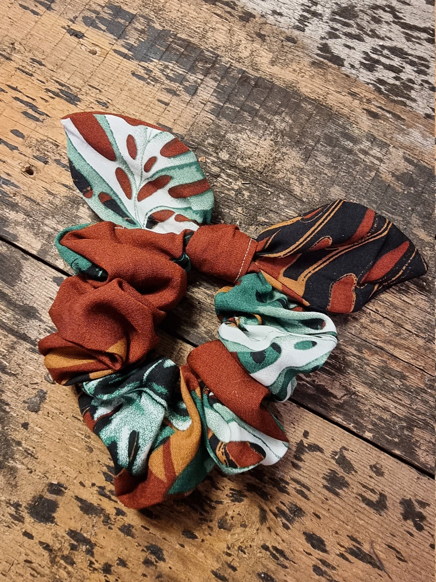 Monstera Leaf Print Soft Viscose Bow Scrunchie | Removeable Bow